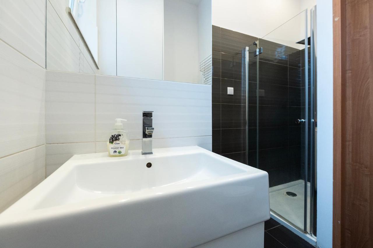 Apartament Luxury Location-bright&parking *